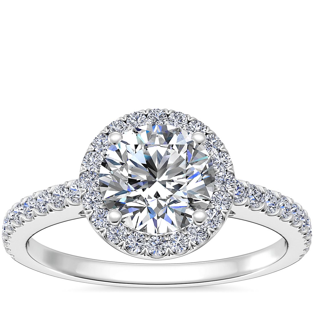 Dusør berolige Forenkle Classic Halo Diamond Engagement Ring in Platinum (1/4 ct. tw.) | Blue Nile